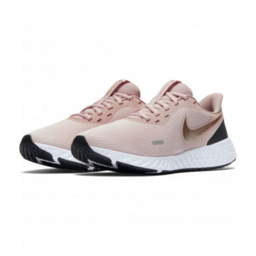 NIKE WMNS REVOLUTION 5